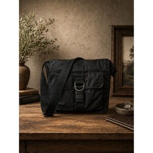 Lauren Ralph Lauren Nylon Crossbody Bag Black Minimal Travel Messenger Commuter
